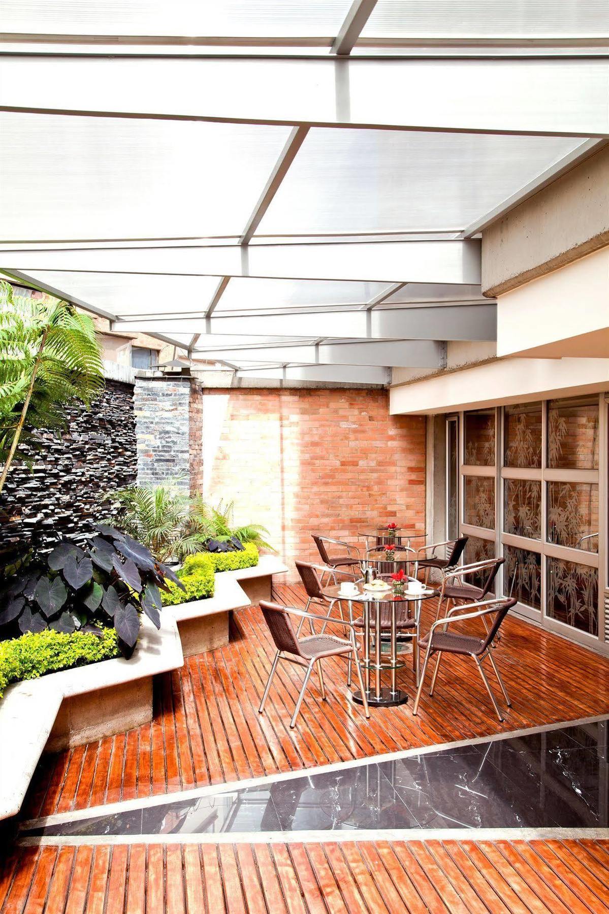Estelar Apartamentos Aeropuerto Bogotá Esterno foto